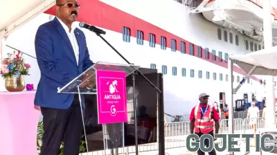 PM Calls on Citizens to Keep Environment Clean as Tourism Expands